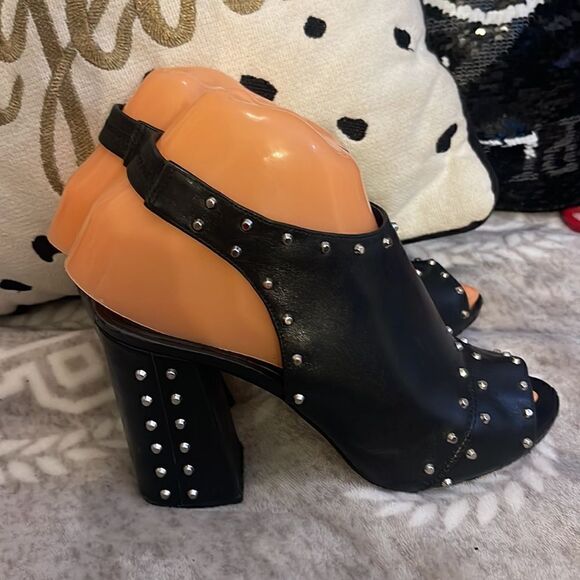 MICHAEL Michael Kors
Women's Astor Leather Studded Slingback Block Heel Sandals - Picture 3 of 10